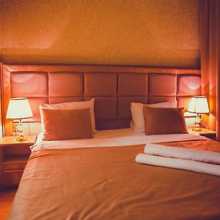 Eleon Hotel Баку Экстерьер фото
