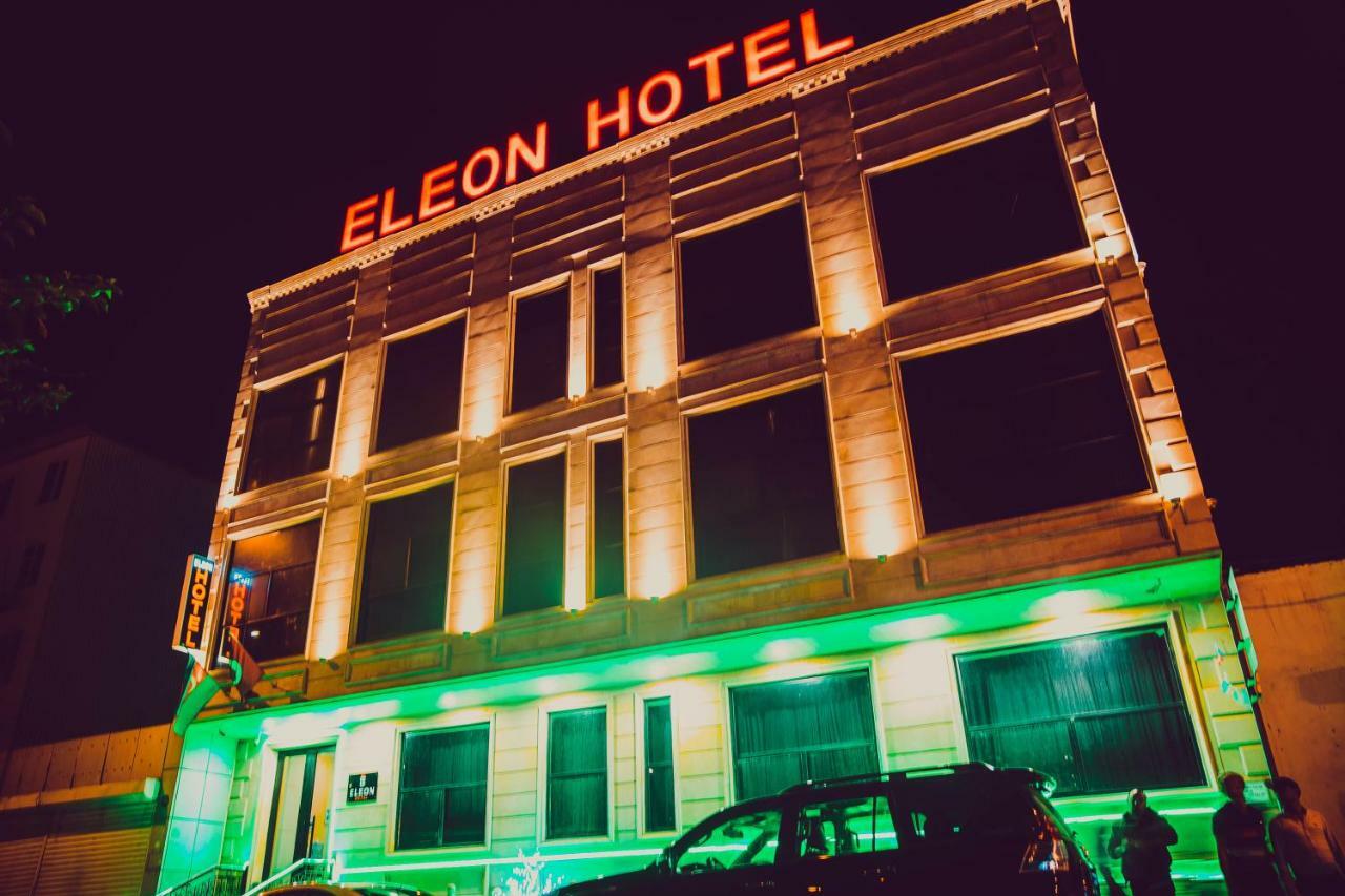 Eleon Hotel Баку Экстерьер фото