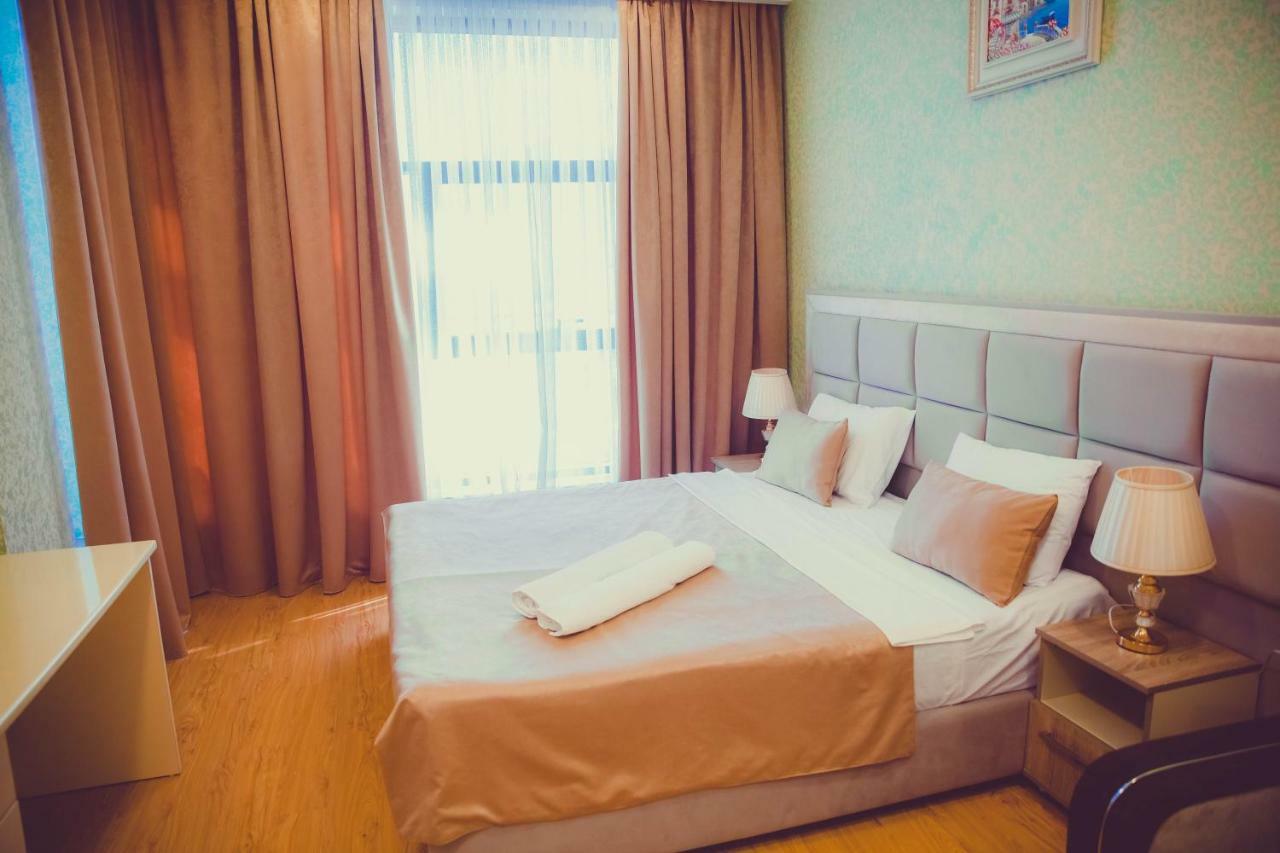 Eleon Hotel Баку Экстерьер фото